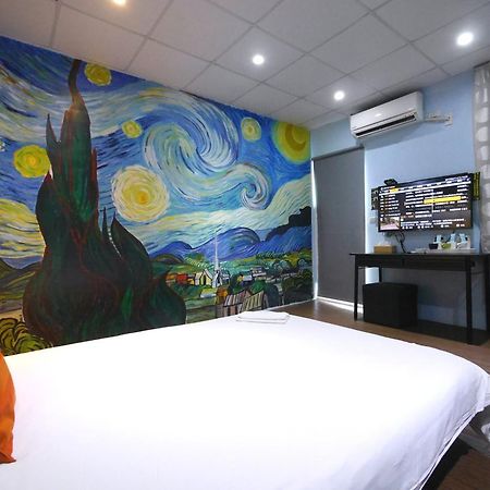 Luca Hotel Taichung Buitenkant foto