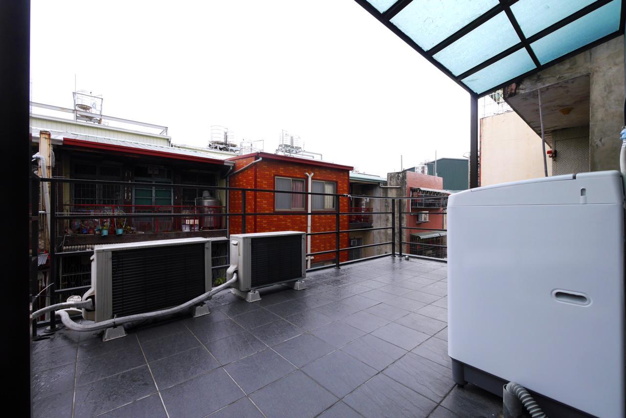 Luca Hotel Taichung Buitenkant foto